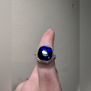 Elegant Blue and Silver Women's Ring